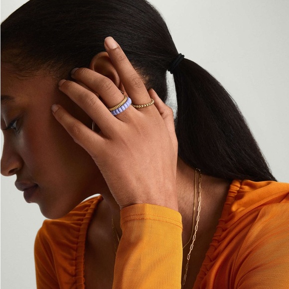 Mejuri Charlotte Ring - Picture 5 of 7